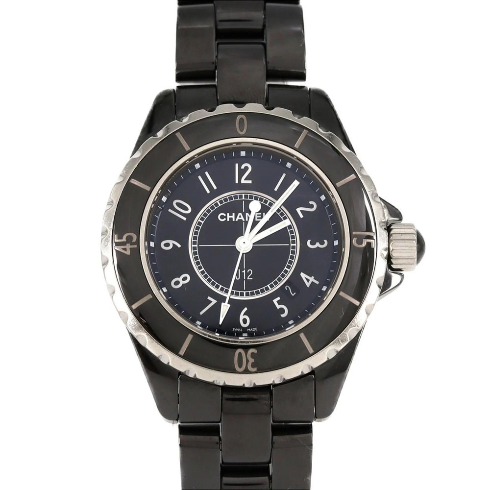 Chanel J12 33mm Ceramic H0682 Quartz Watch